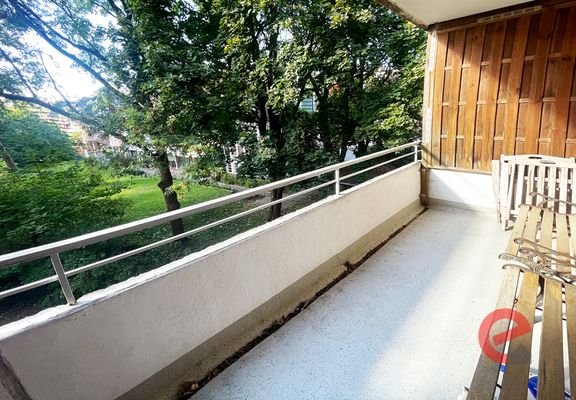 Der große Balkon