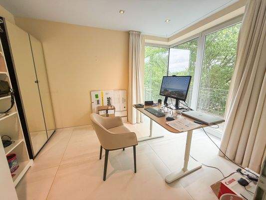 Kinderzimmer 2/ Arbeitszimmer