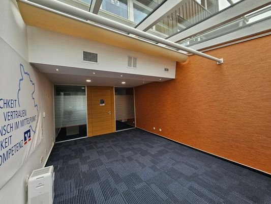 Büro 1. OG Bild 1