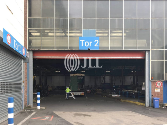 Außenansicht Andienung-JLL