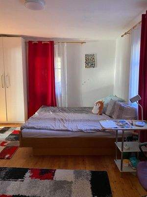 909, 2. Schlafzimmer