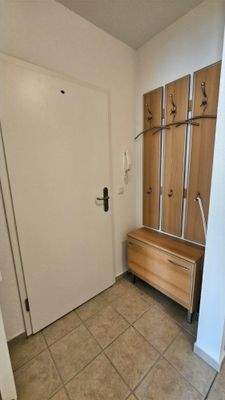 Flureingang mit Garderobe