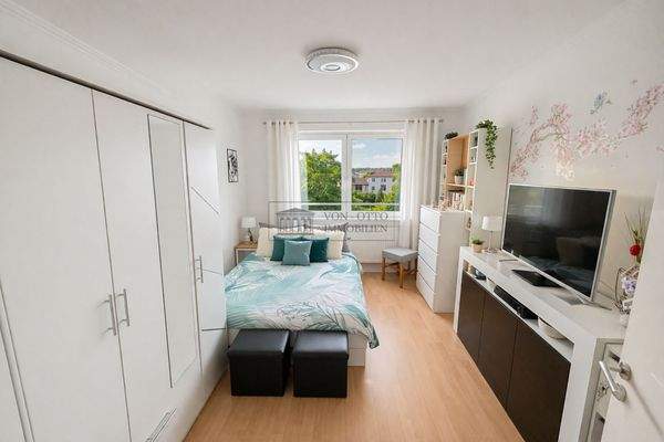 weiterer Schlafraum mit Ausblick