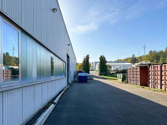 Zufahrt ebenerdige Andienung