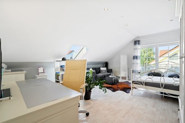 Zimmer 1 OG