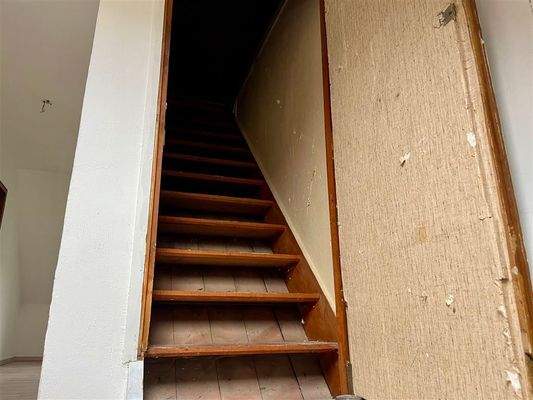 Treppenaufgang zum DG