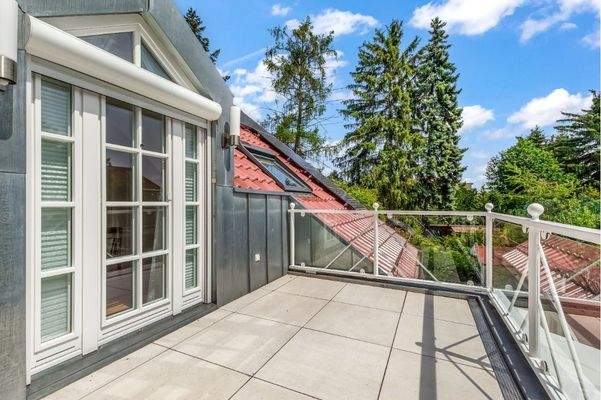 OG Terrasse mit Südausrichtung