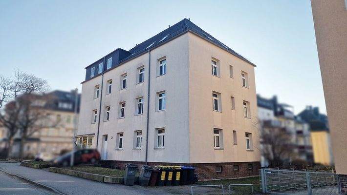 Haus seitlich hinten