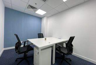 Mittelgroßen Büro.jpeg