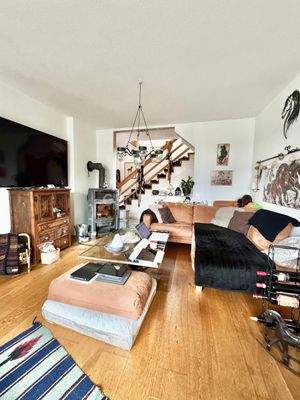 Gemütliches Wohnzimmer mit Kamin :)