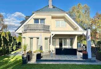 Außenansicht vom Garten