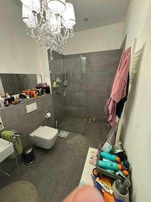 10 Bad 1 mit barrierefreier Du