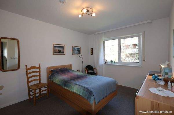 Schlafzimmer Ansicht 1