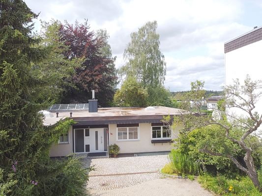 Zufahrt zum Carport