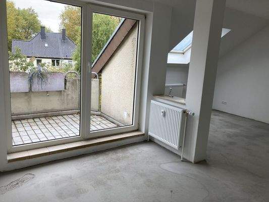 Essbereich - Zugang zum Balkon