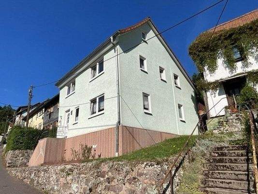 Vorderansicht von rechts