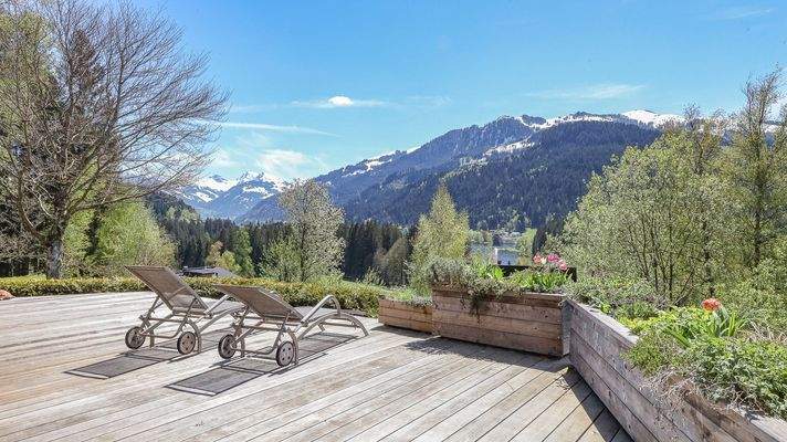 KITZIMMO-Einzigartiges Anwesen mit Blick auf den Schwarzsee - Immobilien Kitzbühel.