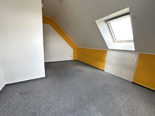 24 Zimmer II OG - Kopie.jpg