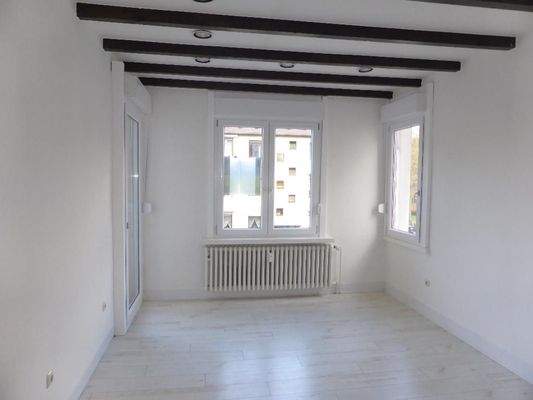 Arbeits- bzw. Kinderzimmer