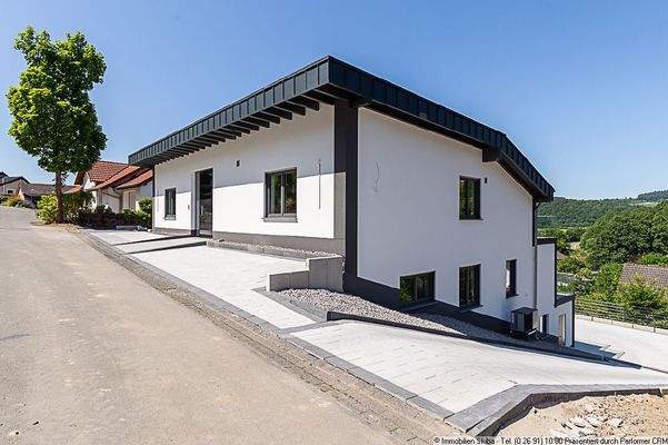 Blick von vorne rechts