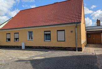 Frontansicht Haus I