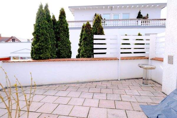 Wohnung 1 - Aussenterrasse