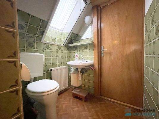 Dachgeschoss WC