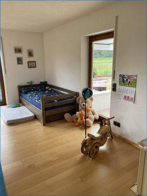 Zimmer links Obergeschoß