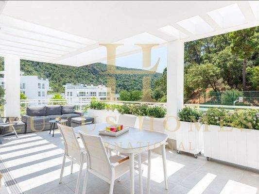 2ee1a64d-240a-cf2e-6033-f14e174c810a