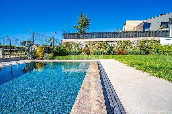 Detached Sea-View Villa with Private Pool in İzmir Urla