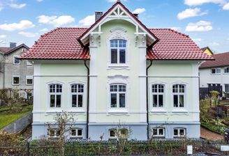 Außenansicht (Straßenseite)