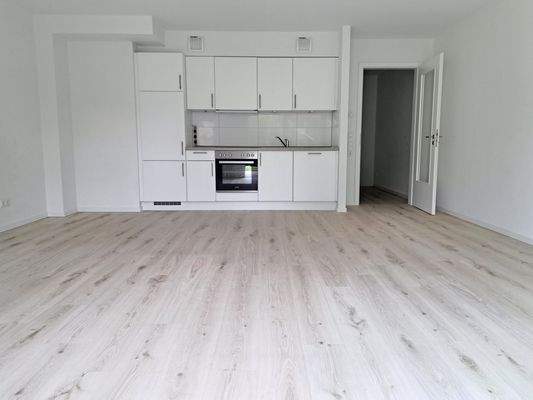 Wohnzimmer inkl. Einbauküche