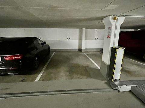 Augsburg Garage, Augsburg Stellplatz