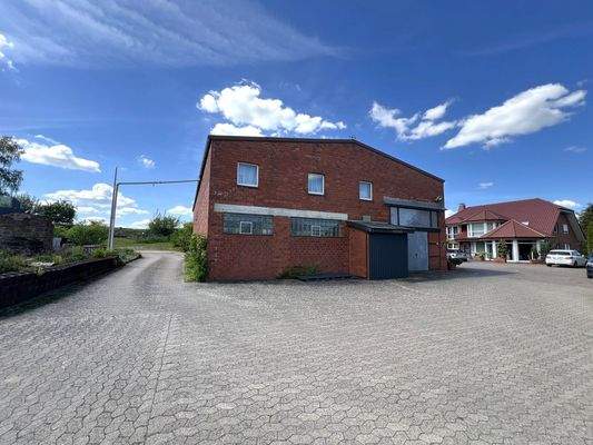 Lagerhalle und Warenversand