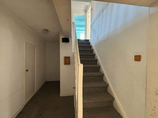 Aufgang zum OG Fachwerk