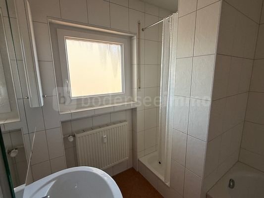 Badezimmer 1.OG