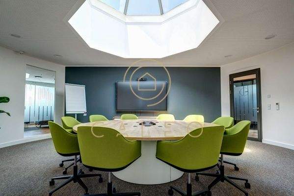 2022-08-24-Steinhagen Offices GmbH_Konferenzraum