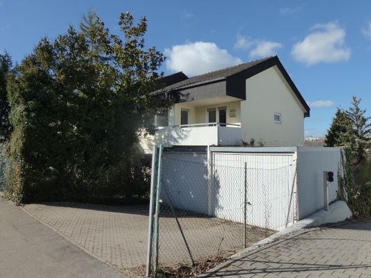 Außenansicht, Wohnung im Obergeschoss