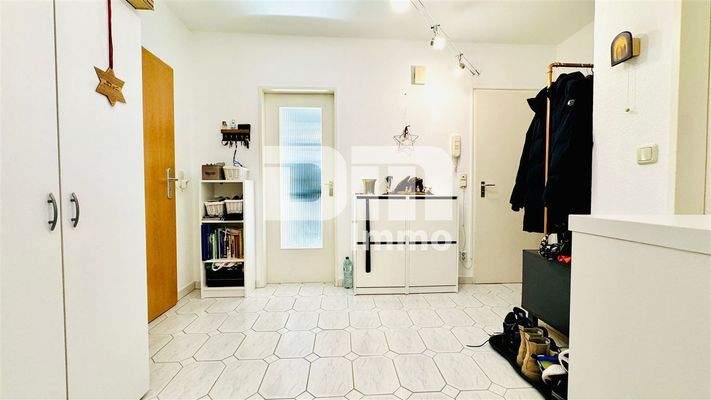 Flur / Diele groß Garderobe