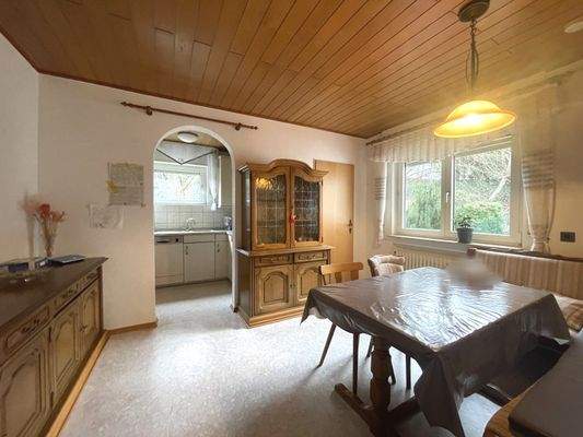 Esszimmer mit Küche