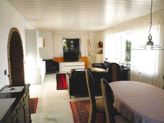 16 EG Wohnzimmer, Bild 2.JPG