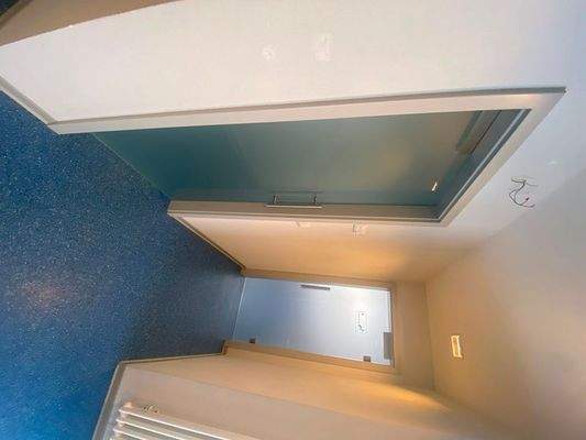 Zugang zu den Behandlungszimmern OG