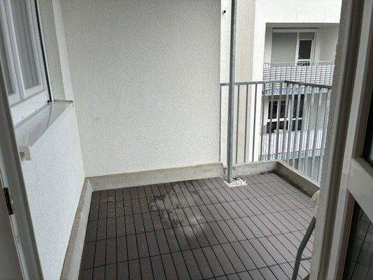 überdachter Balkon