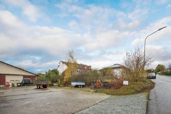 Grundstückszufahrt von der Bornstraße aus 