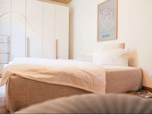 Einrichtungsbeispiel Schlafzimmer