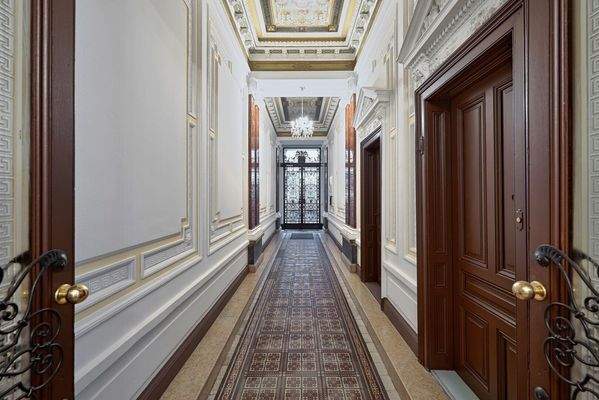 Lindengasse 25 |&nbsp;Hauseingang