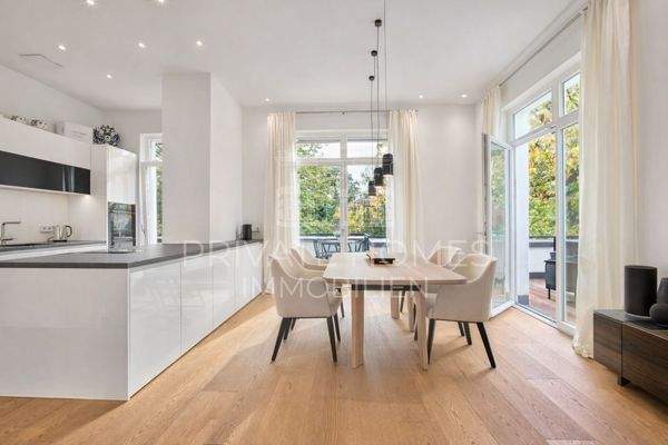 offene Küche (Möblierung KI bearbeitet) 