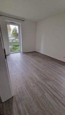 Blick ins Schlafzimmer.jpg