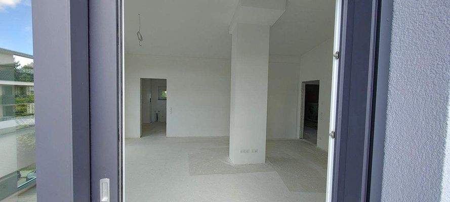 Blick ins Wohnzimmer