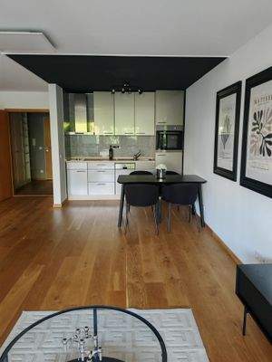 Wohnung Gersthofen_Wohnbereich Essbereich  